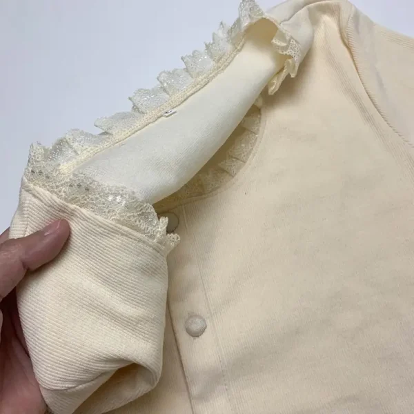 Áo croptop bigsize 55-90kg KimFashion, áo kiểu croptop bigsize nút phối ren AT08 - Hình ảnh 9