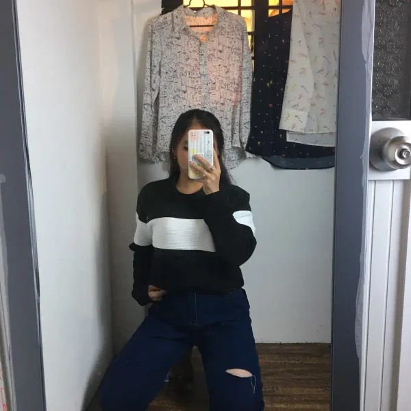 Áo Sweater Ba Màu Cho Nam Nữ - Hình ảnh 2