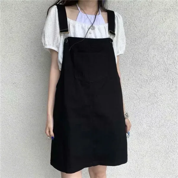Chất liệu kaki không giãn, bền đẹp của yếm váy bigsize YVD16