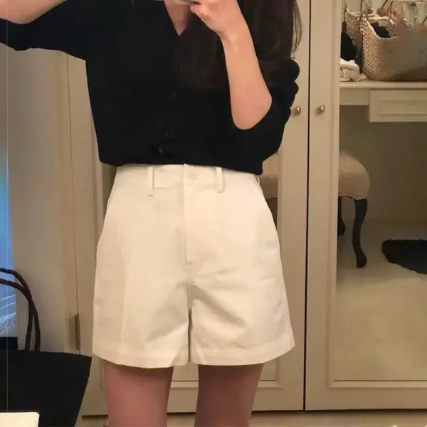 Chất liệu kaki không giãn, bền đẹp của quần short bigsize KS02